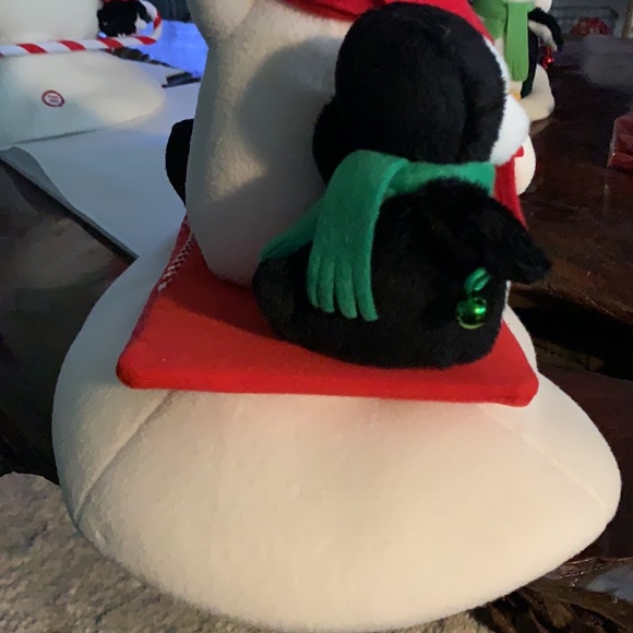 Hallmark “Snow What Fun” Sledders 2007 Jingle Pals Collectible EUC - Picture 5 of 5